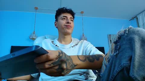 Snapshot of good_sheep chatting on January 22, 2025, 4:44 am good_sheep online show from January 22, 2025, 4:44 am