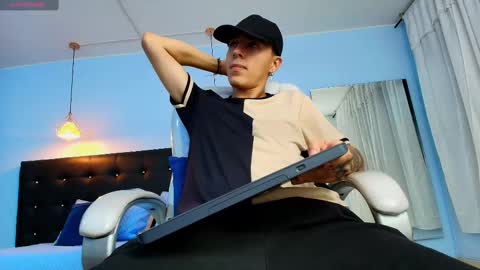 Snapshot of good_sheep chatting on February 18, 2025, 7:32 am good_sheep online show from February 18, 2025, 7:32 am