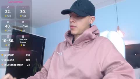 Snapshot of good_sheep chatting on October 15, 2025, 4:12 am good_sheep online show from October 15, 2025, 4:12 am