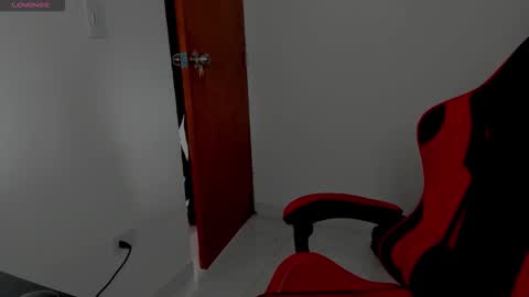 goodboy69i online show from November 11, 2025, 5:13 pm