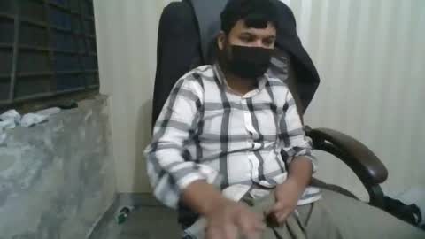 Snapshot of goodfucker3252 chatting on January 21, 2025, 9:03 am Arab Pronstar online show from January 21, 2025, 9:03 am