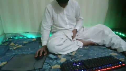 Snapshot of goodfucker3252 chatting on January 25, 2025, 6:24 pm Arab Pronstar online show from January 25, 2025, 6:24 pm