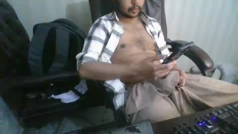 Snapshot of goodfucker3252 chatting on February 26, 2025, 2:14 pm Arab Pronstar online show from February 26, 2025, 2:14 pm