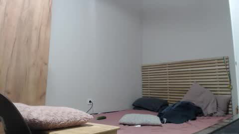 goodgg229975 online show from September 30, 2025, 3:28 pm