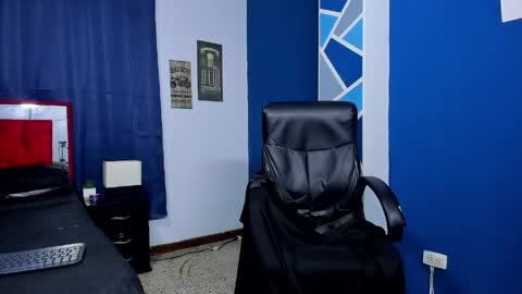 Goodgirlxxxl online show from March 29, 2026, 12:32 am