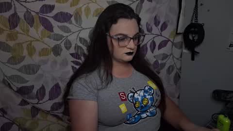 goodgrl1799 online show from October 8, 2025, 2:42 am