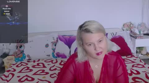 Elysa online show from October 13, 2025, 6:35 am