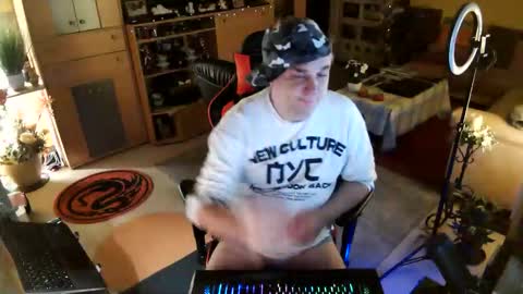 Snapshot of google5001 chatting on October 3, 2025, 3:47 am google5001 online show from October 3, 2025, 3:47 am