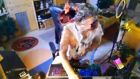 google5001 online show from April 25, 2026, 2:36 pm