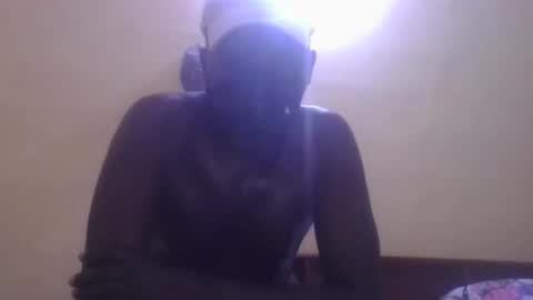 Snapshot of gorashado chatting on December 3, 2024, 11:13 pm Sexy Black Model online show from December 3, 2024, 11:13 pm