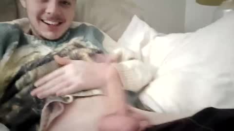 Snapshot of gorgemaster chatting on December 9, 2024, 5:07 am gorgemaster online show from December 9, 2024, 5:07 am