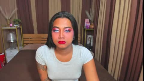 Snapshot of gorgeous_dark_luna chatting on April 26, 2026, 6:22 am RIANA online show from April 26, 2026, 6:22 am