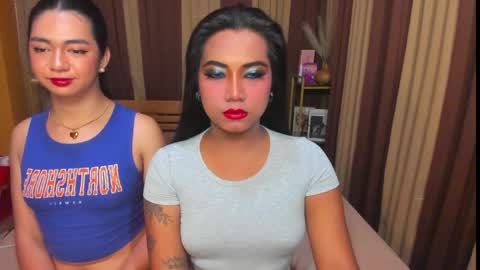 Snapshot of gorgeous_dark_luna chatting on April 28, 2026, 7:35 am RIANA online show from April 28, 2026, 7:35 am