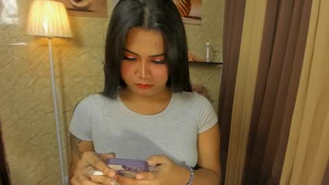 Snapshot of gorgeous_dark_luna chatting on July 12, 2026, 5:15 pm RIANA online show from July 12, 2026, 5:15 pm