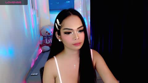 Emmy online show from February 16, 2025, 3:48 pm