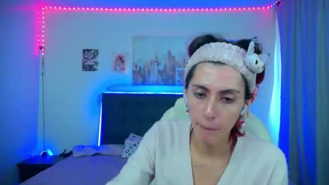 goth_minerva online show from February 26, 2026, 1:43 pm