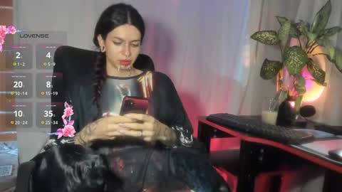 Snapshot of goth_ru chatting on June 25, 2026, 2:10 pm Russ online show from June 25, 2026, 2:10 pm