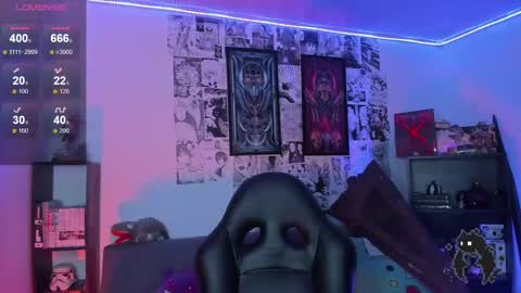 Snapshot of goth_stein chatting on September 10, 2025, 3:06 am Engel Please help me to reach 50 thumbs up online show from September 10, 2025, 3:06 am