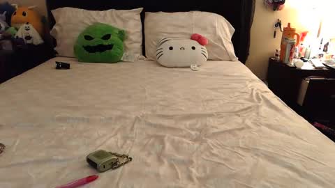 Snapshot of gothbaby305 chatting on October 30, 2025, 2:57 am gothbaby305 online show from October 30, 2025, 2:57 am