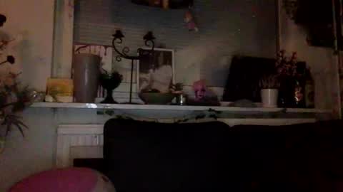 gothicangel333 online show from April 16, 2026, 7:14 pm