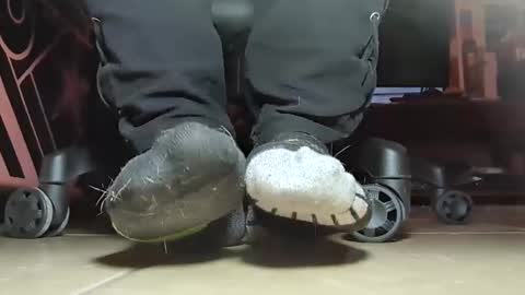 Snapshot of gothicfeetfantasies chatting on January 22, 2025, 10:26 pm Mistress Mommy Godess online show from January 22, 2025, 10:26 pm