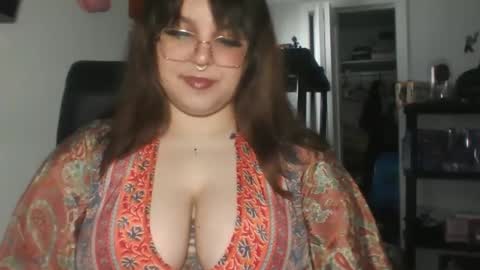 Snapshot of gothshawty101 chatting on April 11, 2026, 3:05 pm Lady Venus online show from April 11, 2026, 3:05 pm