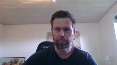 Snapshot of gottalop chatting on April 4, 2026, 6:33 am gottalop online show from April 4, 2026, 6:33 am