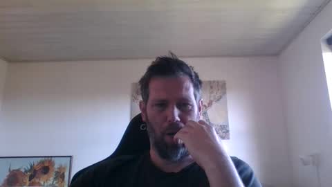 Snapshot of gottalop chatting on April 11, 2026, 9:13 am gottalop online show from April 11, 2026, 9:13 am