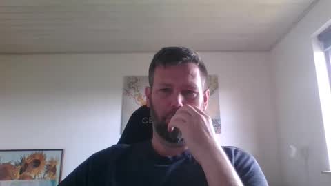 Snapshot of gottalop chatting on May 3, 2026, 9:37 am gottalop online show from May 3, 2026, 9:37 am