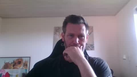 Snapshot of gottalop chatting on June 1, 2026, 1:02 pm gottalop online show from June 1, 2026, 1:02 pm