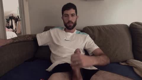 gottalovelatinas online show from October 18, 2025, 2:29 pm