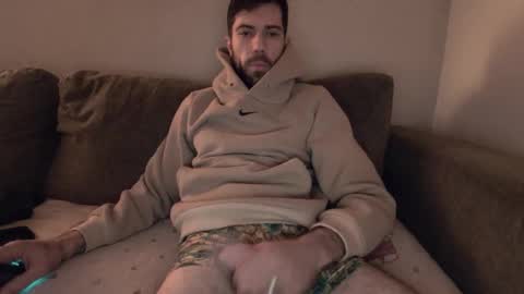 gottalovelatinas online show from December 22, 2025, 6:38 pm