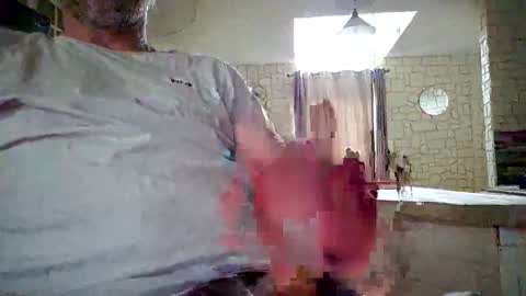 Snapshot of goulou08 chatting on January 15, 2026, 9:36 am goulou08 online show from January 15, 2026, 9:36 am