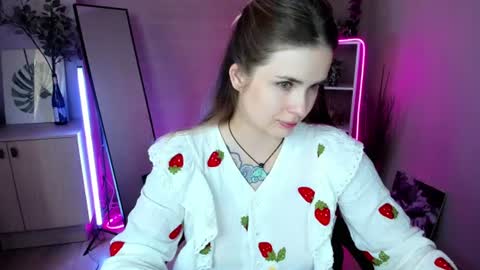 Snapshot of grace_floral chatting on June 30, 2026, 8:37 am Grace online show from June 30, 2026, 8:37 am