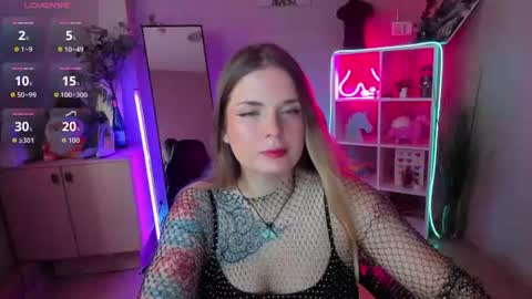 Snapshot of grace_floral chatting on July 28, 2026, 1:56 am Grace online show from July 28, 2026, 1:56 am