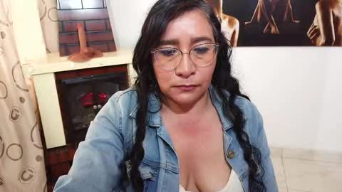 grace_mature_milf online show from November 12, 2025, 5:02 pm