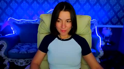 gracefulmichelle online show from April 14, 2026, 2:28 am
