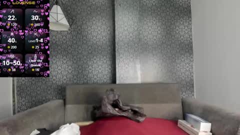 Mi Name is violeta  online show from March 6, 2026, 12:01 pm