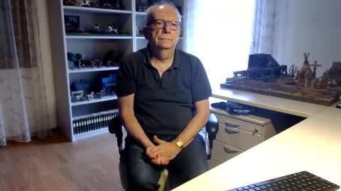 Snapshot of grandpach chatting on February 24, 2025, 8:17 am grandpach online show from February 24, 2025, 8:17 am