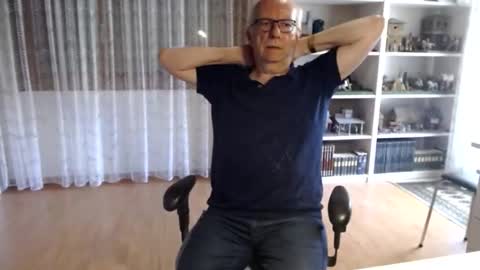 Snapshot of grandpach chatting on April 25, 2026, 2:03 pm grandpach online show from April 25, 2026, 2:03 pm