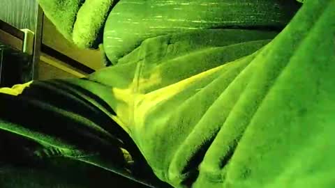 grapefruit online show from January 9, 2026, 9:01 am