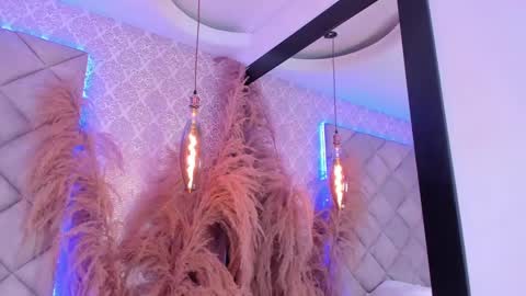 grayce blossoms24 online show from February 7, 2025, 7:49 pm