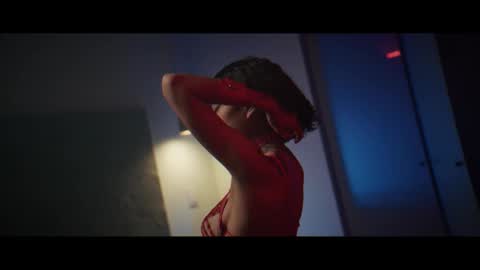 grayce blossoms24 online show from September 24, 2025, 7:50 pm