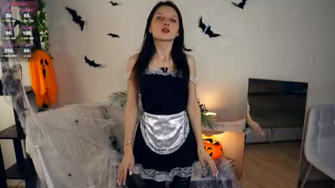 Lillian online show from November 2, 2025, 5:32 am