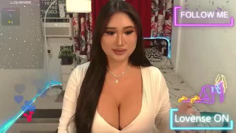 PAULATHEONE online show from February 2, 2026, 11:58 pm