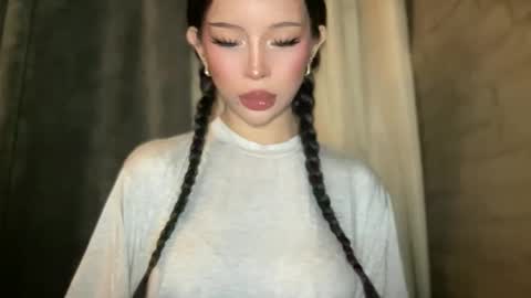 Marie Pelie online show from December 23, 2025, 10:35 am