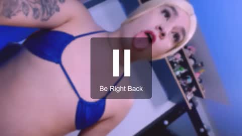 Snapshot of grecia_9inchs chatting on October 29, 2025, 4:37 am grecia_9inchs online show from October 29, 2025, 4:37 am