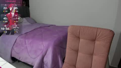 GreciaRuiz online show from February 21, 2025, 6:04 pm