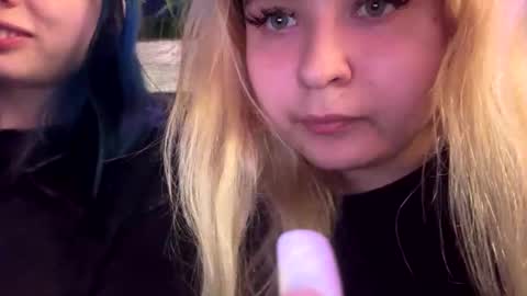 Snapshot of green_eyes_twinkl chatting on June 7, 2026, 9:07 pm Lina 3 online show from June 7, 2026, 9:07 pm