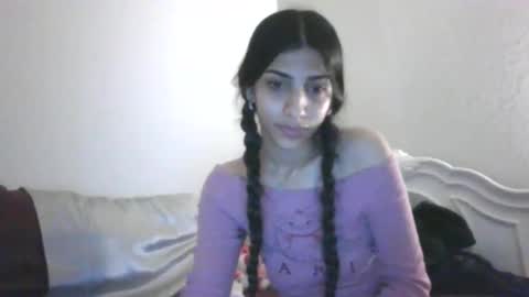 Snapshot of greencheek0 chatting on November 6, 2025, 2:45 am greencheek0 online show from November 6, 2025, 2:45 am